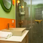 Colorful 3-bedroom