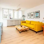Colorful 3-bedroom Сараево