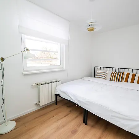 Colorful 3-bedroom Szarajevó