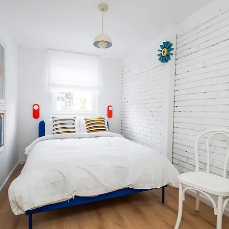 شقة Colorful 3-bedroom