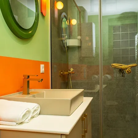 Colorful 3-bedroom