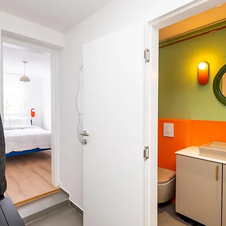 Colorful 3-bedroom *