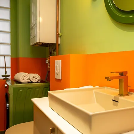 Apartment Colorful 3-bedroom Sarajevo