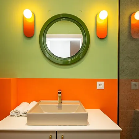 Colorful 3-bedroom Apartman Szarajevó