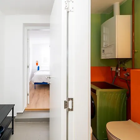 شقة Colorful 3-bedroom